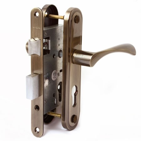 Замок врезной Apecs 1623-AB